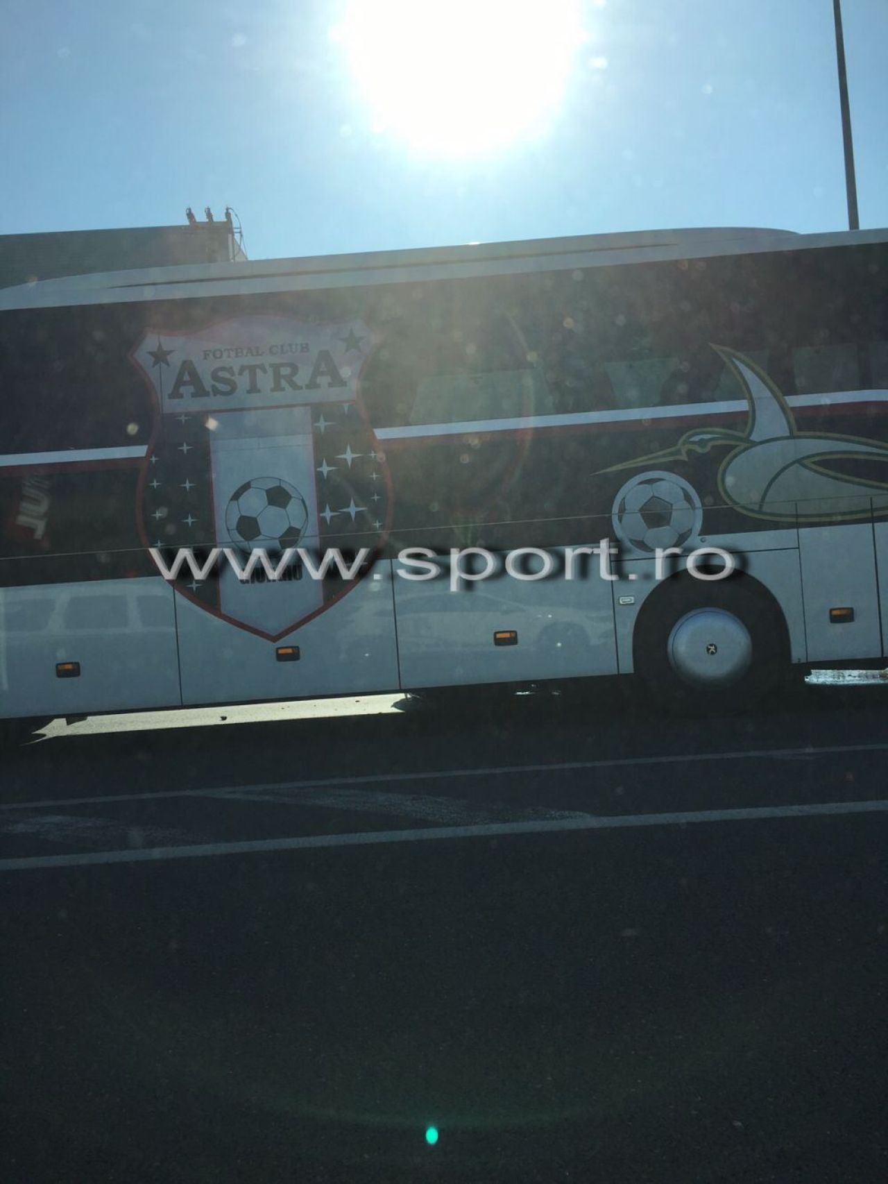 Autocarul Astrei a facut accident pe Centura Capitalei! O masina a fost facuta praf! Imagini EXCLUSIVE_3