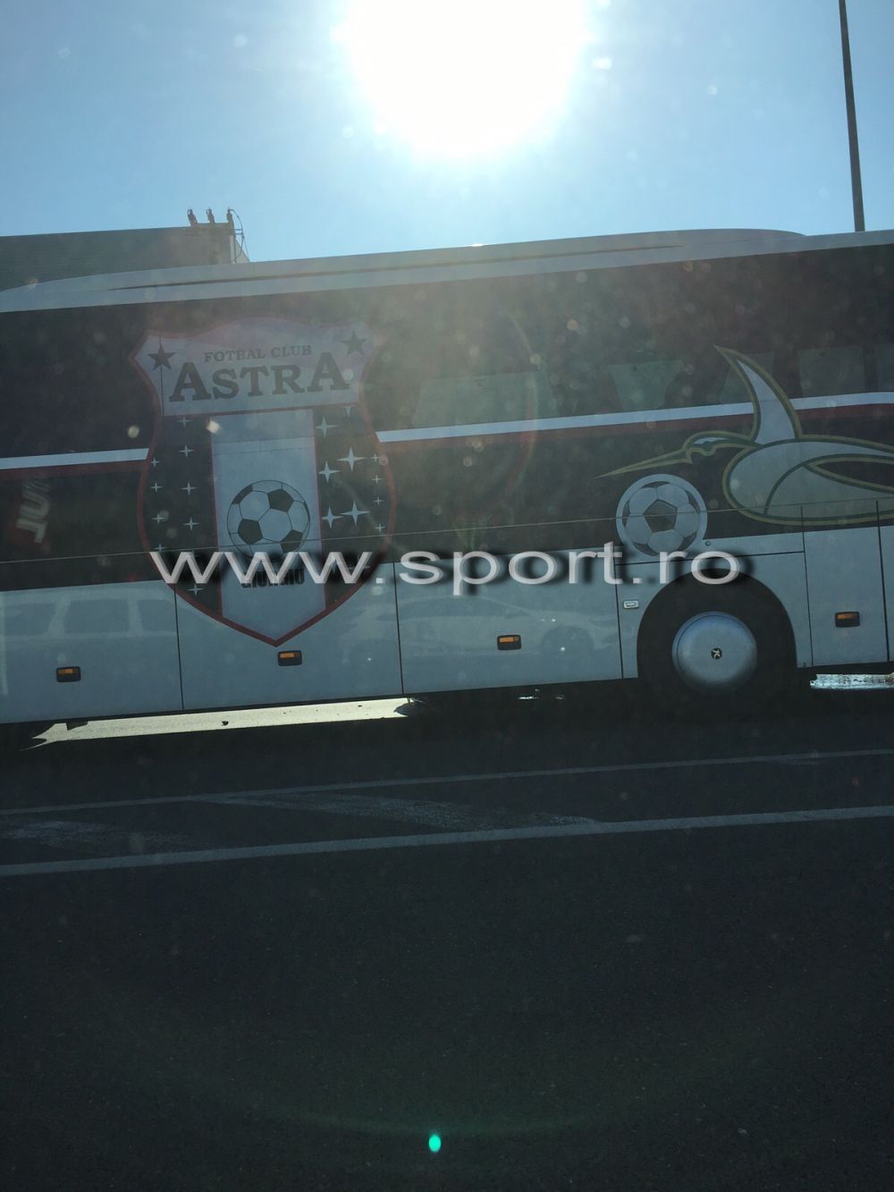 Autocarul Astrei a facut accident pe Centura Capitalei! O masina a fost facuta praf! Imagini EXCLUSIVE_3