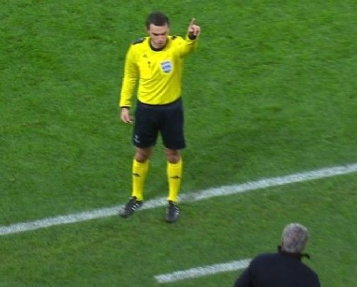 Lucescu e redevenit favorit la locul de Europa League, dar nu e multumit. De ce l-a facut praf pe Hategan si ce le-a spus suedezilor despre 