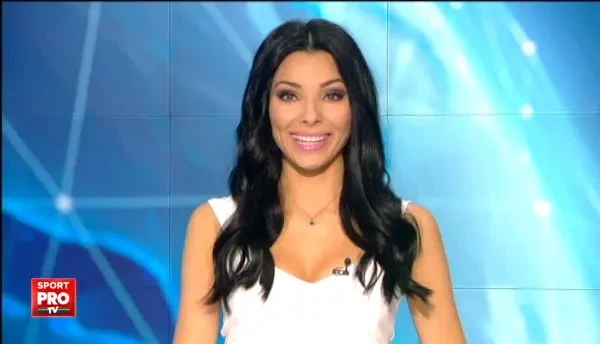 A venit toamna, acopera-mi inima cu ceva! Imagini de senzatie din primul reality-show cu toate echipele din Liga I! Budescu s-a transformat in POET