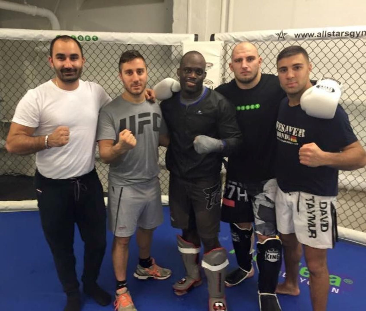 Catinas isi incepe cariera in MMA la Sport.ro! 3 motive pentru care