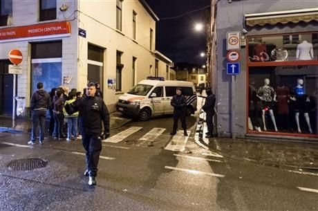 Alerta terorista paralizeaza Belgia. Bruxelles-ul, patrulat de militari; metroul a fost inchis, iar meciurile ANULATE