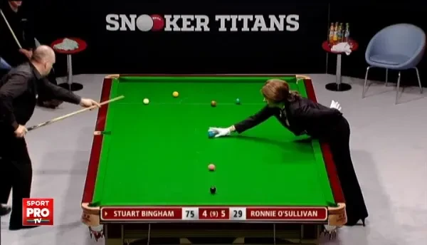 VIDEO | Demonstratie de talent si indemanare a legendelor snookerului la Bucuresti: O'Sullivan 5-5 Bingham. Ronnie O'Sullivan a anuntat ca se va intoarce in Romania la anul