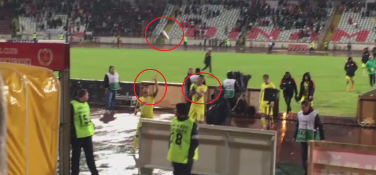 Radoi a facut semne OBSCENE in fata dinamovistilor dupa ce a fost INJURAT! Reactia dupa care fanii au vrut sa intre in teren_2