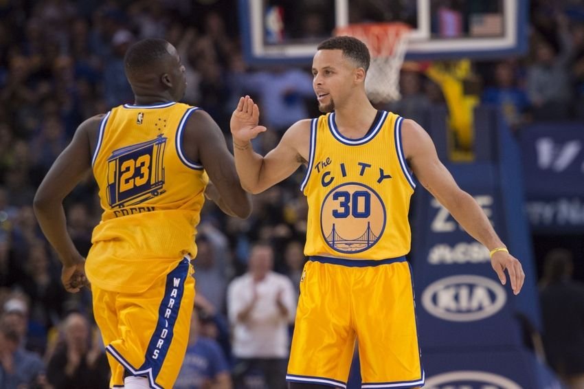 PERFECT 16! Golden State Warriors a reusit cel mai bun debut din istoria NBA. Cum vrea campioana sa doboare recordul lui Bulls