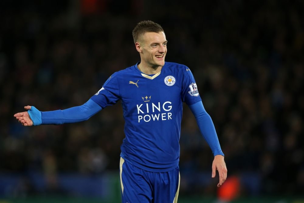 A lucrat intr-o fabrica si a avut un salariu de 30 de lire pe saptamana, acum poate fi personaj de film. Omul momentului in Premier League i-a innebunit pe englezi_4