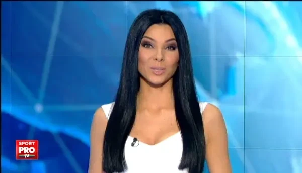 Super bolid primit de Simona Halep din partea unui sponsor: "Simona, alaturi de noua sa sportiva!" Cum arata masina primita cadou