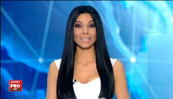 Cu o haina din blana de shinshila, Mayweather a zburat in Rusia ca sa intre in Cartea Recordurilor.