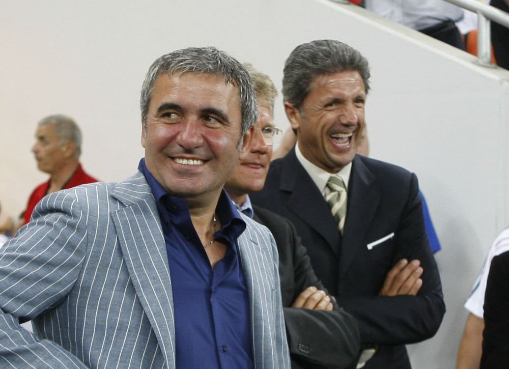 Gica Popescu, adversarul lui Hagi intr-un meci de sarbatoare! Maradona, Valderrama, Zola si Stoichkov vor fi pe teren