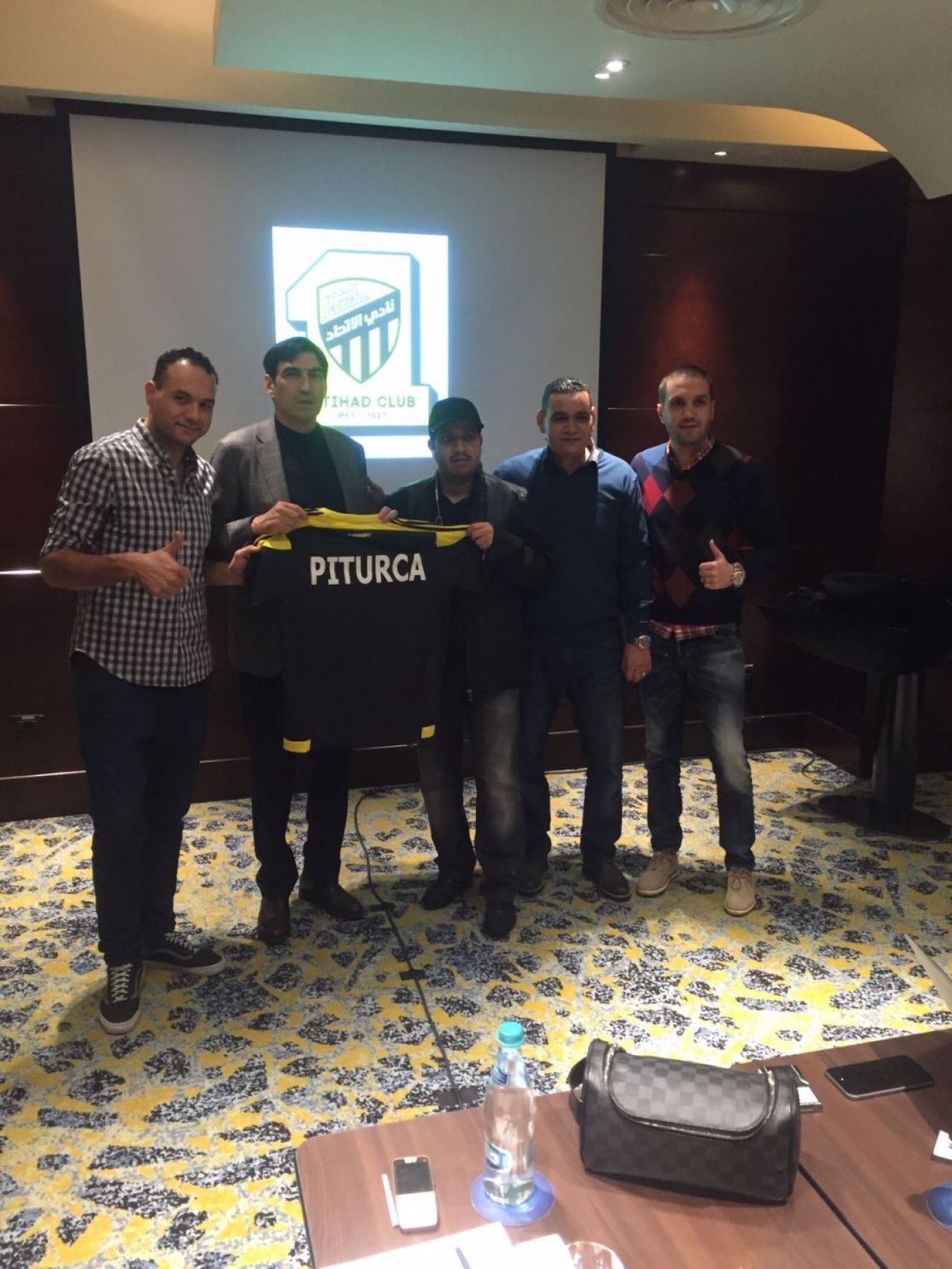 FOTO EXCLUSIV! Piturca a semnat! Fostul selectioner va antrena din nou Al Ittihad! _2