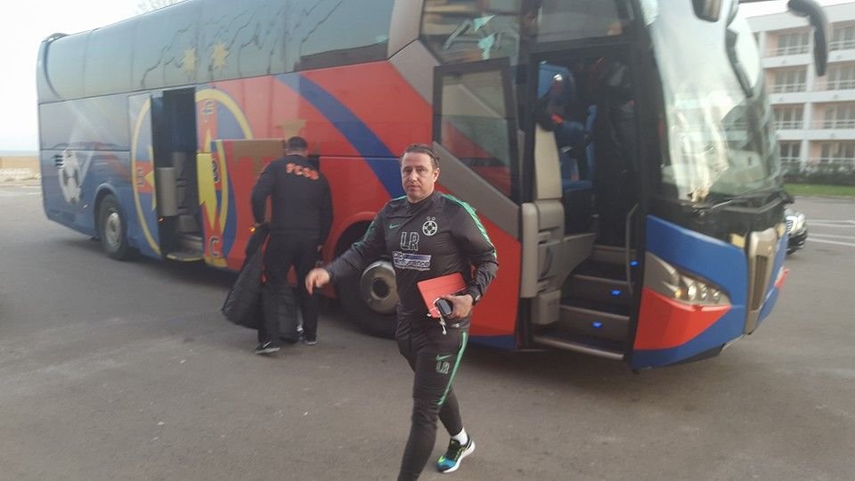 FOTO Steaua a ajuns la Constanta! Ce probleme de lot are Reghecampf la meciul cu Viitorul