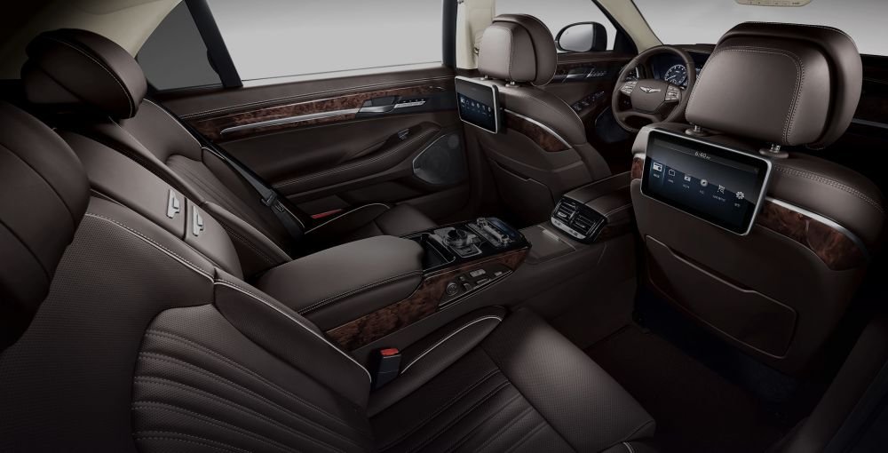 FOTO Coreenii se iau la tranta cu Mercedes si BMW! Limuzina lansata in urma cu putin timp_4