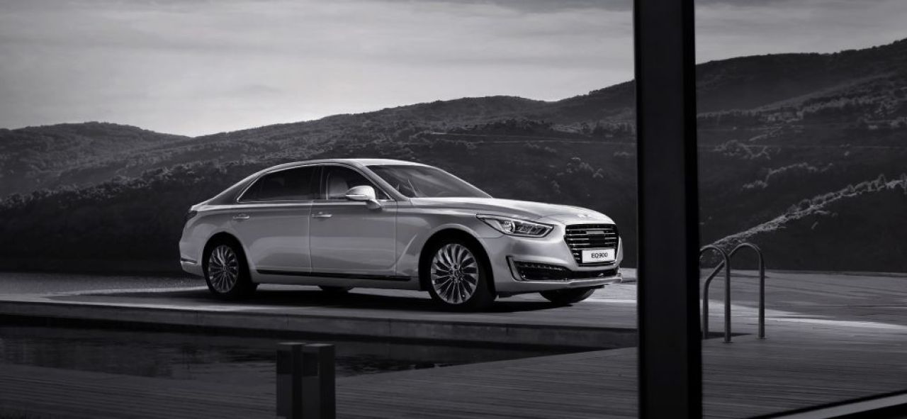 FOTO Coreenii se iau la tranta cu Mercedes si BMW! Limuzina lansata in urma cu putin timp_12