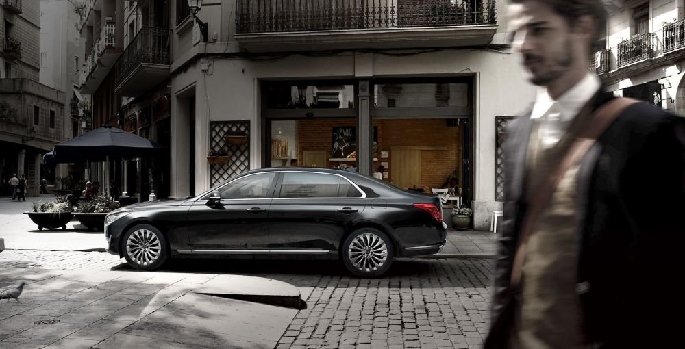 FOTO Coreenii se iau la tranta cu Mercedes si BMW! Limuzina lansata in urma cu putin timp_16