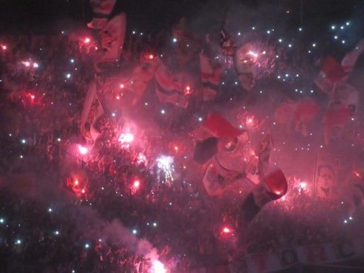 Imagini SENZATIONALE in Brazilia! Portarul-golgheter Rogerio Ceni s-a retras dupa 23 de ani si 131 de goluri! VIDEO_4