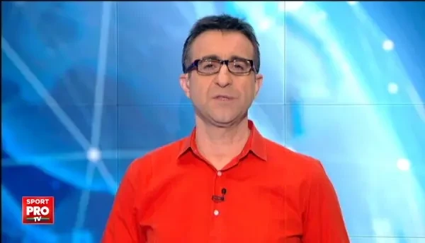 Cea mai sportiva artista din Romania a incins atmosfera la gala de MMA, in care Tolea era sa-si lase urechea in ring! VIDEO