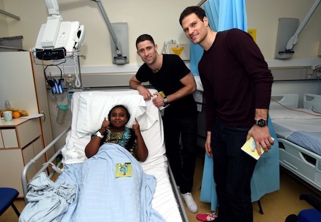 Momente emotionante pentru copiii aflati intr-un spital din Londra. Jucatorii lui Chelsea le-au facut o surpriza_1