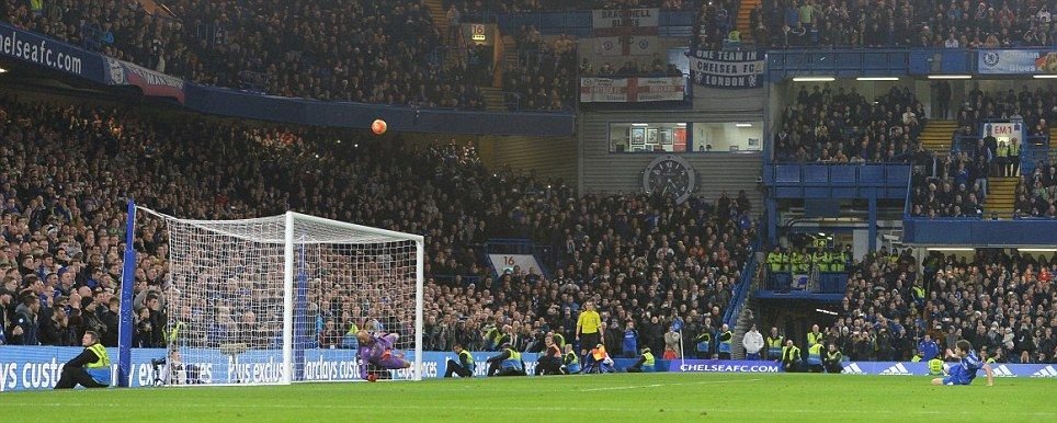INCREDIBIL! Cadere de Oscar! Momentul de cosmar in care Chelsea a ratat victoria! Cum a alunecat Oscar la penalty