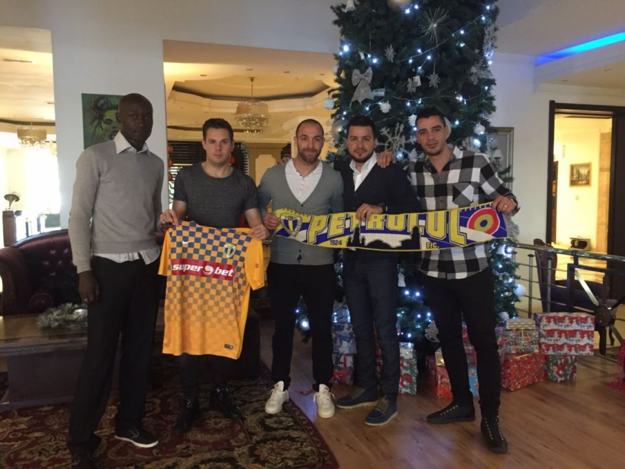 Legiunea franceza se mareste: Petrolul a transferat trei jucatori cu prezente in Ligue 1. Unul a marcat in 2014 contra lui PSG_3