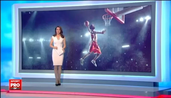 El e noul Jordan , au tipat comentatorii americani la cea mai tare reusita a lunii din NBA! Geniul lui Oklahoma, Westbrook, a plutit in aer la aruncarea acrobatica