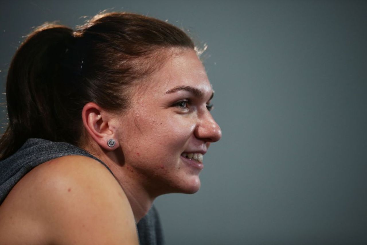 Aparitie spectaculoasa pentru Simona Halep in prima zi la Sydney! Cum a venit imbracata la receptia oficiala. FOTO_1