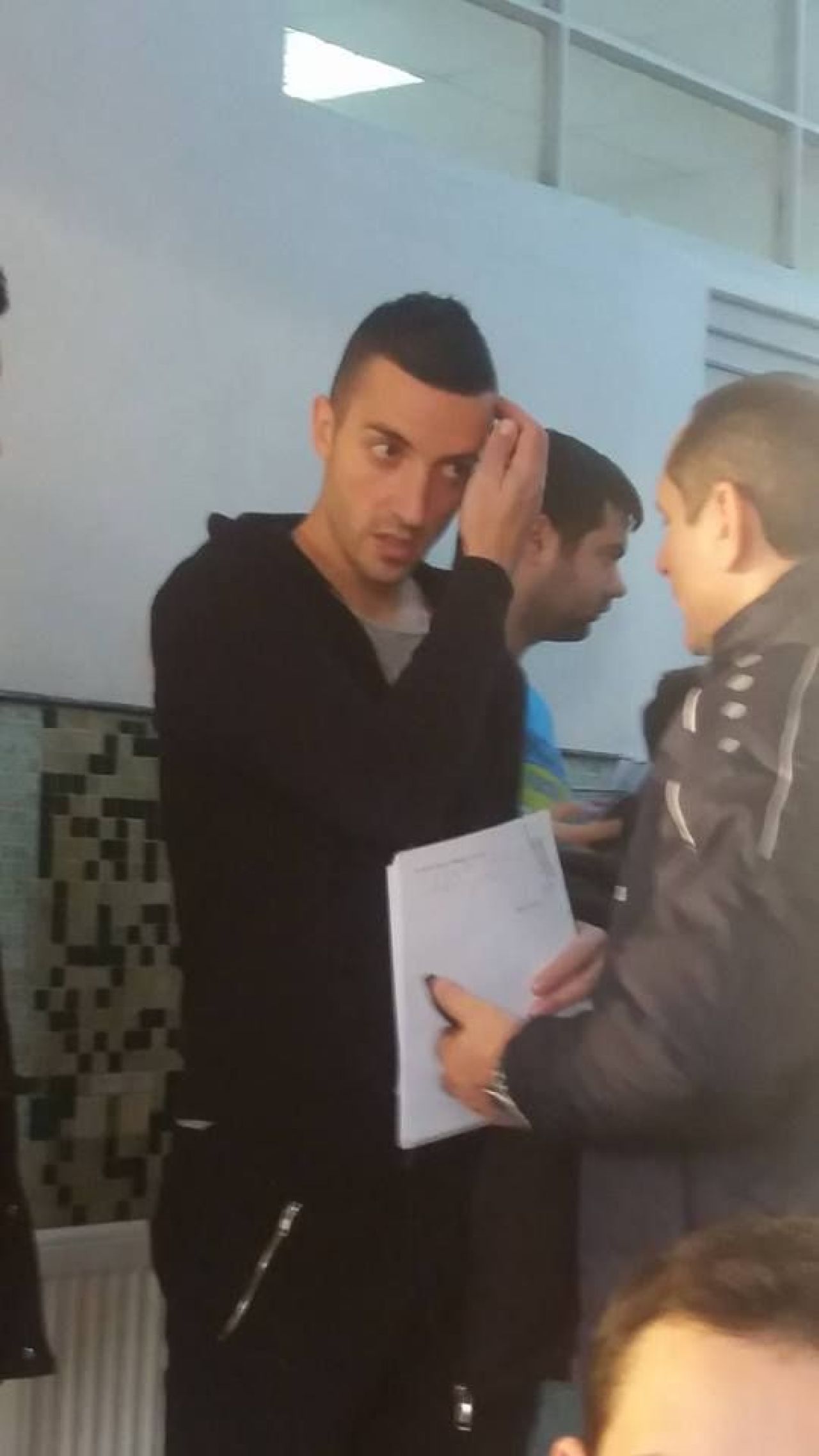 Momcilovic s-a intors la Pandurii :) Fundasul cumparat de Steaua a facut viza medicala cu fosta sa echipa si a plecat in Antalya_4