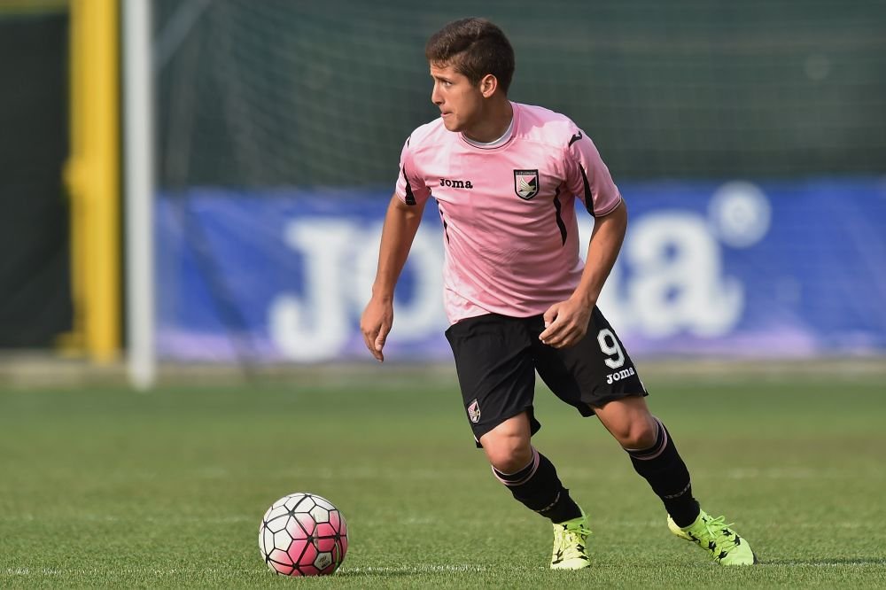Varianta de rezerva? Italienii dezvaluie interesul Stelei pentru un brazilian de 19 ani: 5 goluri in 7 meciuri la Palermo Primavera