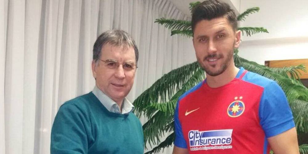 FOTO OFICIAL! Prima imagine cu Marica in tricoul Stelei: 