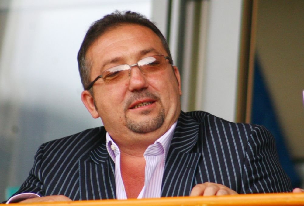Walter nu se mai intoarce in Romania! Fostul patron al Universitatii Cluj a gasit solutia pentru a scapa de inchisoare! Unde s-a mutat definitiv