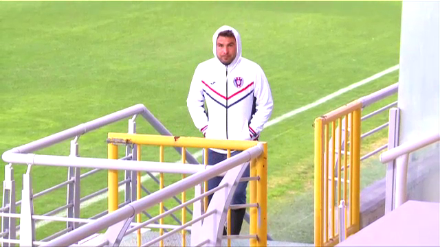 Noi nu suntem dusmanie, ENEMIE, e fotbal! :)) Replica GENIALA a lui N Doye intrebat daca va fi un duel la distanta intre Mutu si&nbsp; Marica