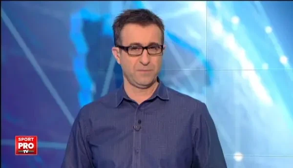 Incredibil! Cum au ajuns sa joace rusii sah in pielea goala, la copca :)