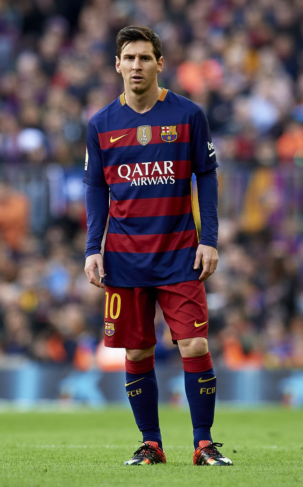 Barca isi intoarce dungile, Man United se inspira din modelul de acum 140 de ani! Primele imagini cu noile echipamente din sezonul viitor_5