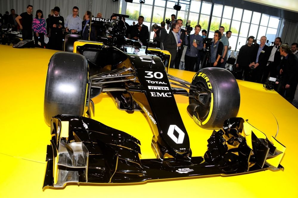 VIDEO Renault se intoarce in Formula 1 dupa 7 ani! Cum arata masina cu care francezii vor sa stopeze dominatia lui Hamilton