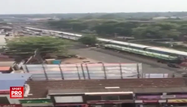 Rapidistii au ajuns in India, pentru stagiul de pregatire, si au ramas uimiti de viata din Kozhikode