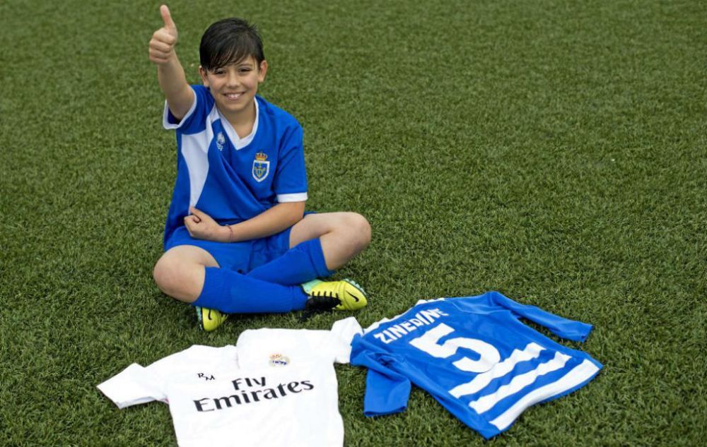 Reportaj senzational in Marca! El e Zinedine Zidane Stoica, jucatorul ROMAN de 10 ani descoperit de spanioli: