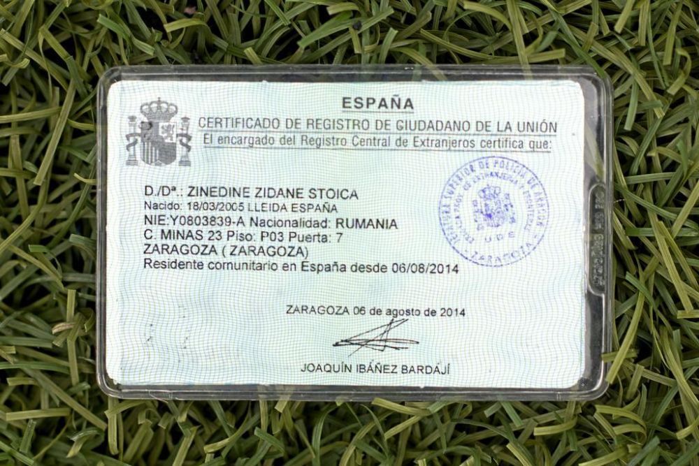 Reportaj senzational in Marca! El e Zinedine Zidane Stoica, jucatorul ROMAN de 10 ani descoperit de spanioli: