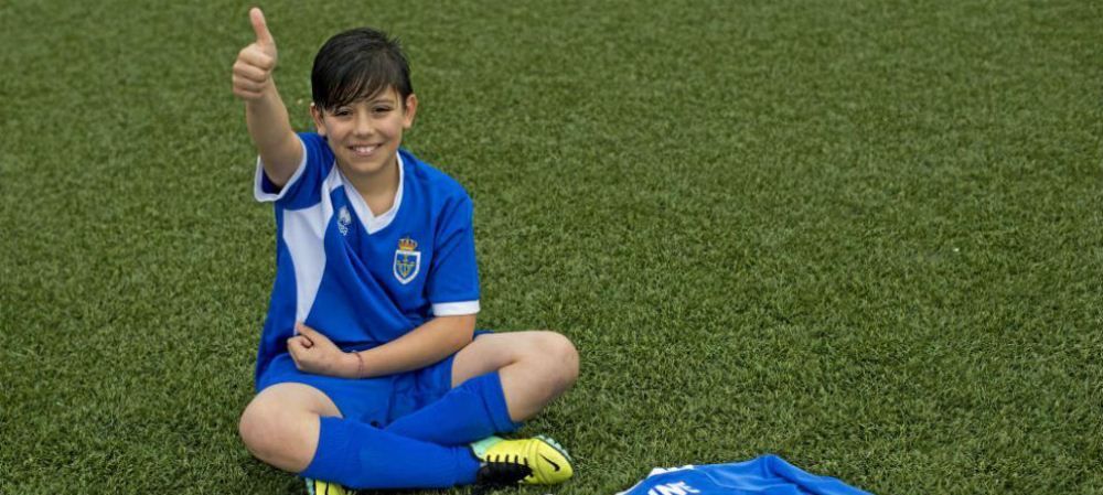 Reportaj senzational in Marca! El e Zinedine Zidane Stoica, jucatorul ROMAN de 10 ani descoperit de spanioli: