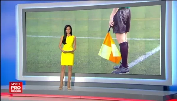 "Asta e spion?" :) Arbitrii romani s-au trezit cu un albanez printre ei la testele fizice