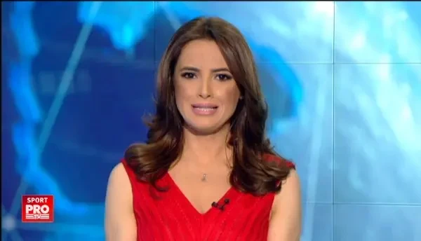 Aceasta femeie i-a INNEBUNIT pe barbati intr-o cursa nebuna! Cum au ajuns baietii sa tipe ca SCAPE mai repede :)