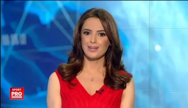 Aceasta gimnasta a facut SHOW la sol! :) Cu ce numar senzational poate ajunge la Rio