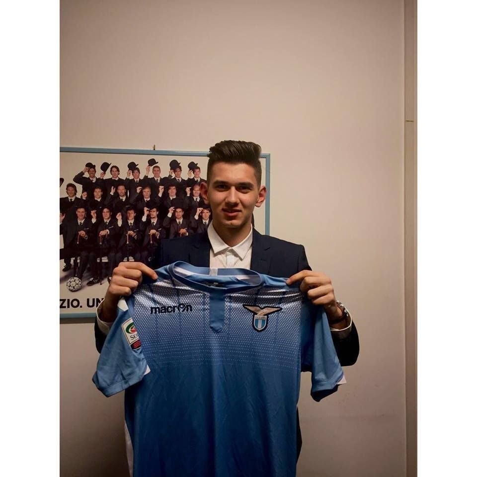A inceput fotbalul ca fundas, acum este noul PORTAR al lui Lazio! Interviu EXCLUSIV cu pustiul Ionut Rus, pariul pentru o noua generatie de Mondial a Romaniei_2