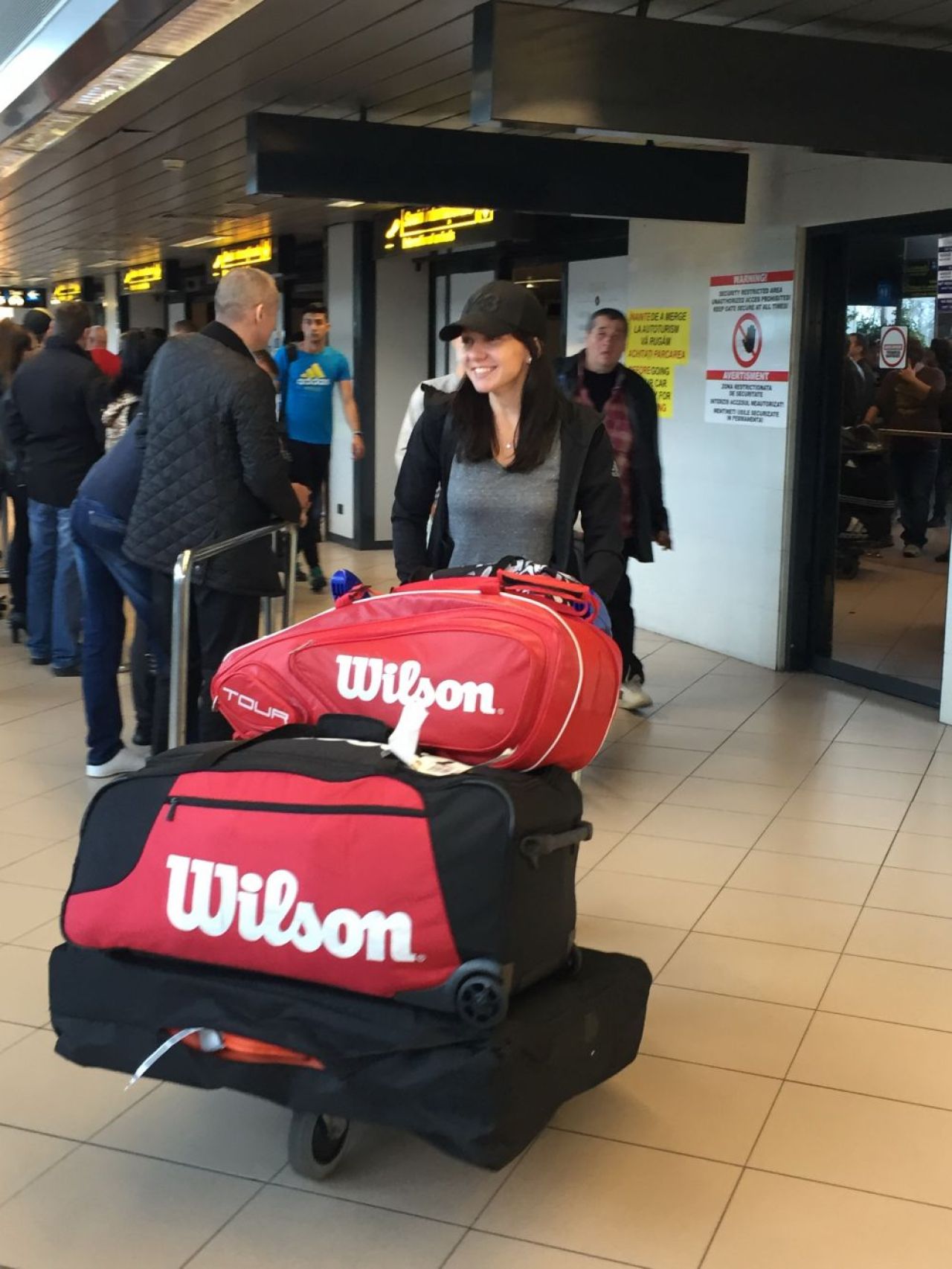 Simona Halep a revenit in tara dupa esecurile de la Dubai si Doha: