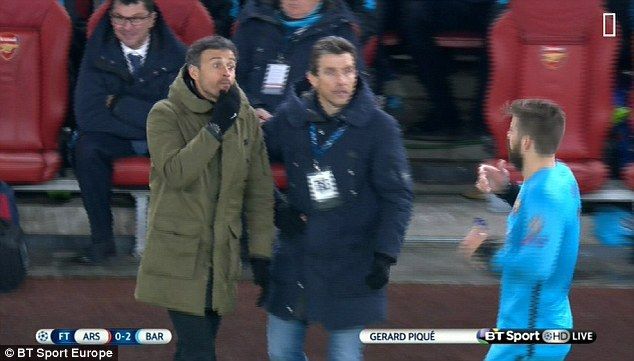 Au inceput pregatirile pentru sferturi inca dinaintea finalului de pe Emirates. Pique a luat galben la 80 de secunde dupa