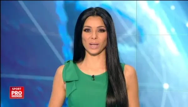 In loc sa-i distreze pe fani, doua mascote din baschetul american au declansat o bataie intre suporteri.