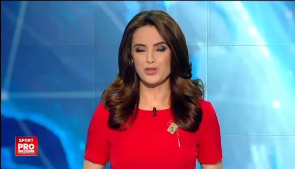 VIDEO Handbalistii de la CSM au impartit flori in centrul orasului! Si jucatorii Craiovei le-au facut cadouri oltencelor