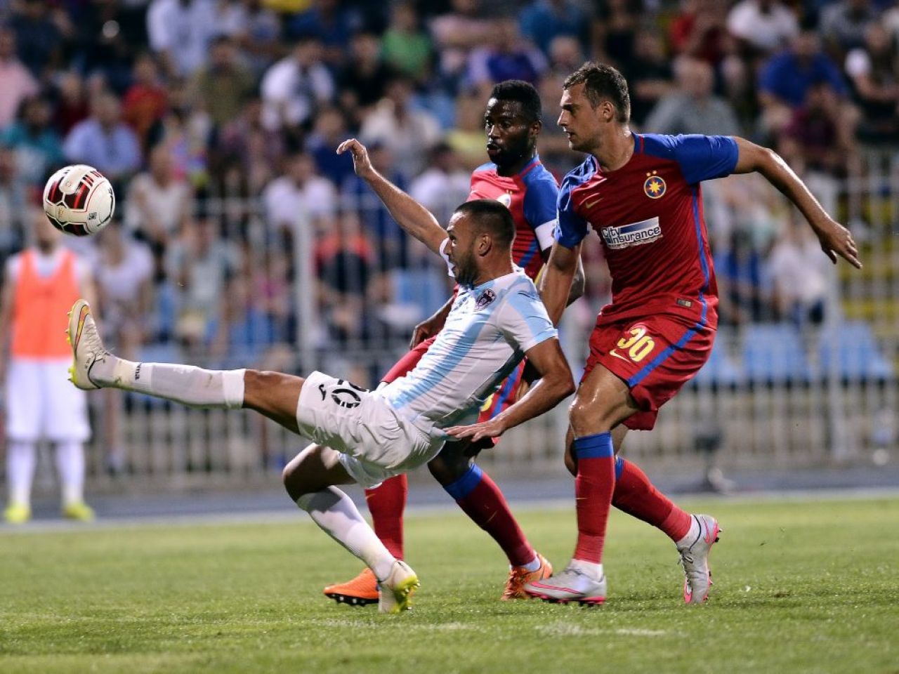 SUPER FOTO! Transformarile totale ale lui Marica, Tamas si Bicfalvi! Cum aratau cei trei cand au debutat la Dinamo si Steaua_3