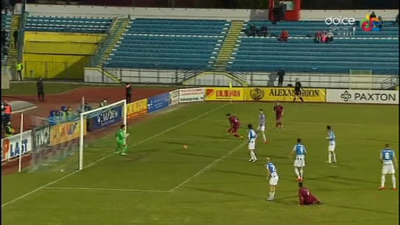 INCREDIBIL! Faza ANULUI in Liga I! Portarul a scos de 4 ori de pe linia portii in cateva SECUNDE! Jucatorii lui CFR au innebunit_1