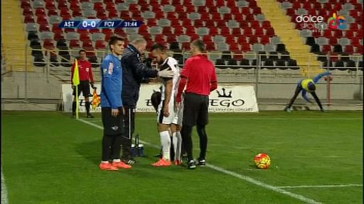 CE COMEDIE! Moment incredibil in Astra - Viitorul cand Ianis Hagi a incercat sa bata o lovitura libera. Ce a patit. FOTO_2