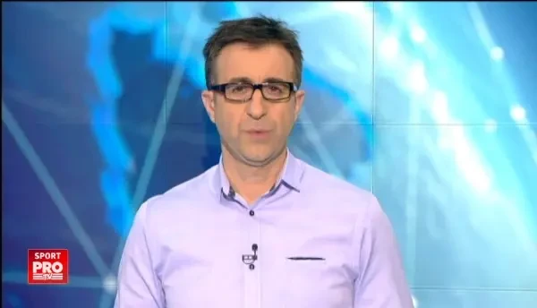 Morosanu, in tandreturi cu o batranica simpatica! "Ce aveti acolo, o brosa?" / "Nu, e o bufnita... eu sunt aia" :) VIDEO