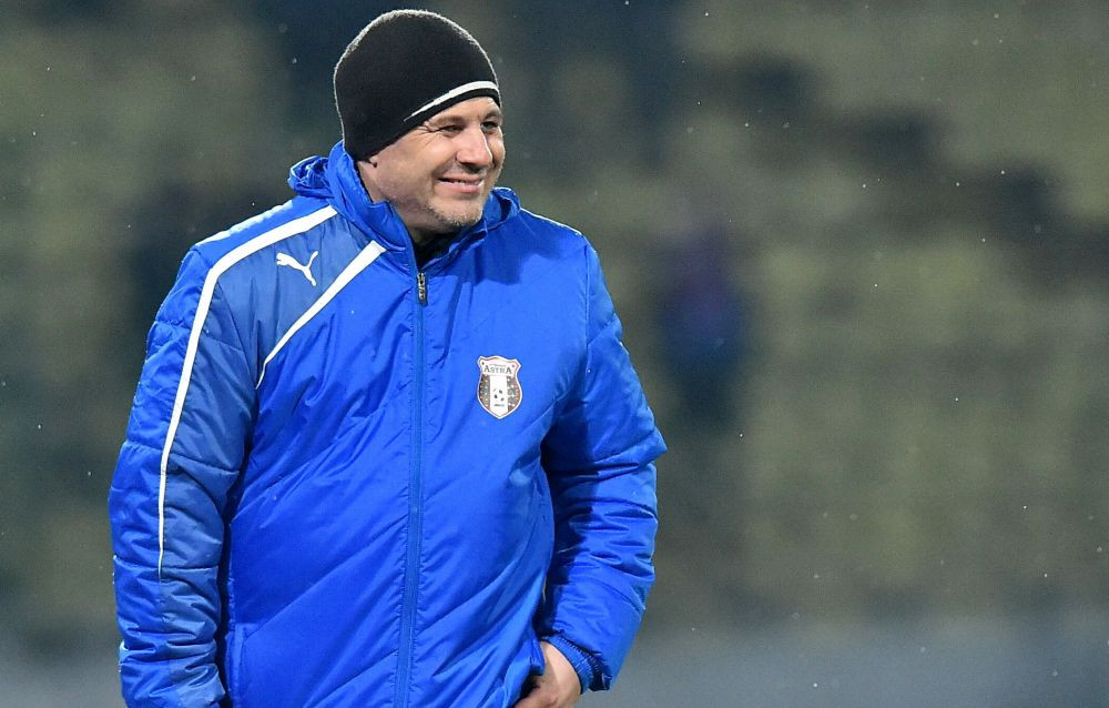 Sumudica, gesturi GOLANESTI in fata suporterilor: Daca dumneavoastra considerati ca am facut gesturi obscene, inseamna ca vreti sa cautati scandal